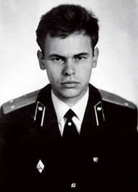 leutenant80.jpg leutenant80.jpg